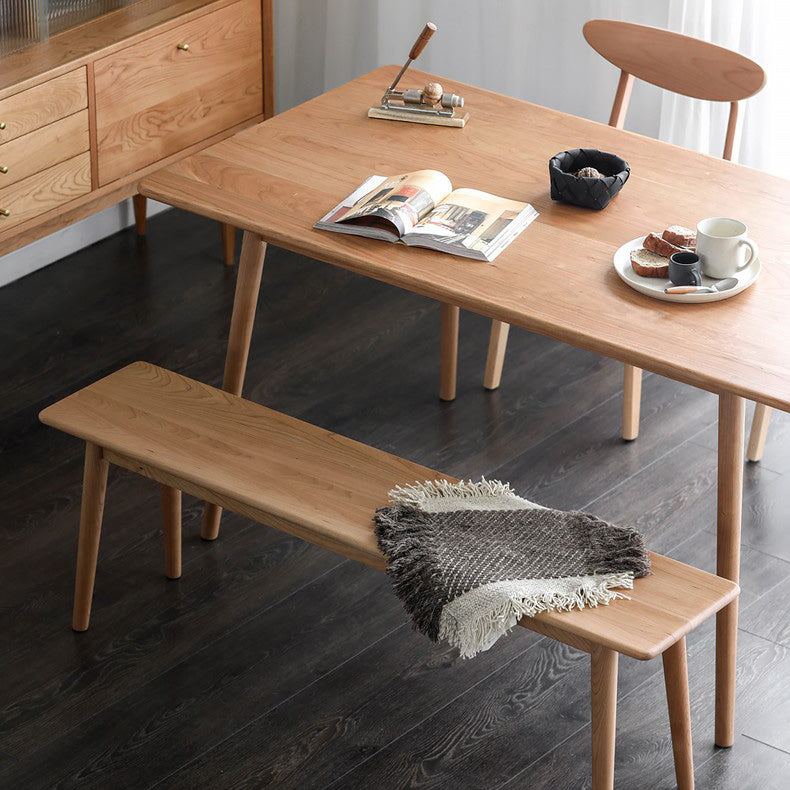 Rechthoek eigentijdse eetkamer tafel as massief houten tafel met 4 poten