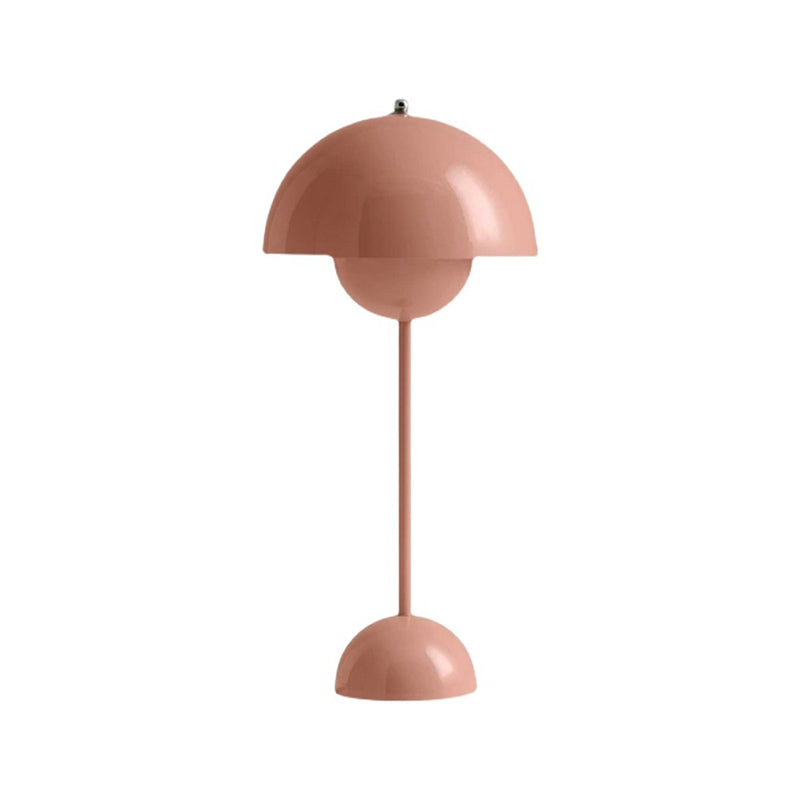 Lampada da tavolo a forma di fiore in metallo lampada da tavolo colorata per camera da letto