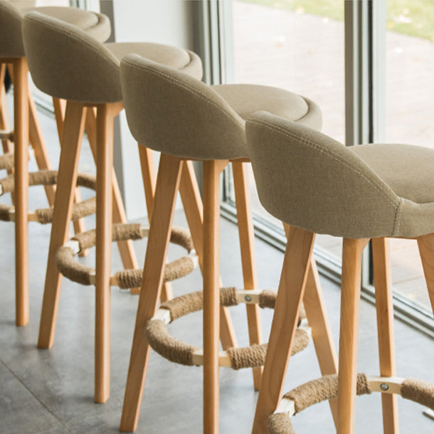 Tabouret de comptoir rotatif à dossier moderne, barre de ménage en bois avec coussin