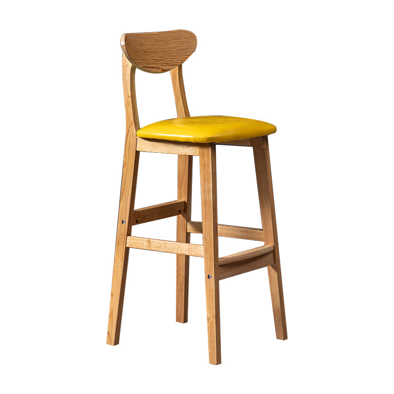 Barkruk van Scandinavisch hout met lage rugleuning, hoge binnenkruk met vierkante bekleding
