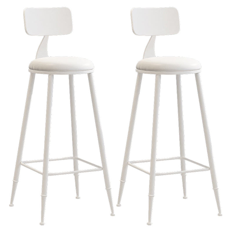 Moderner Barhocker mit Ledersitzen, Metallgestell mit 4 Beinen, bunter Barhocker für das Wohnzimmer