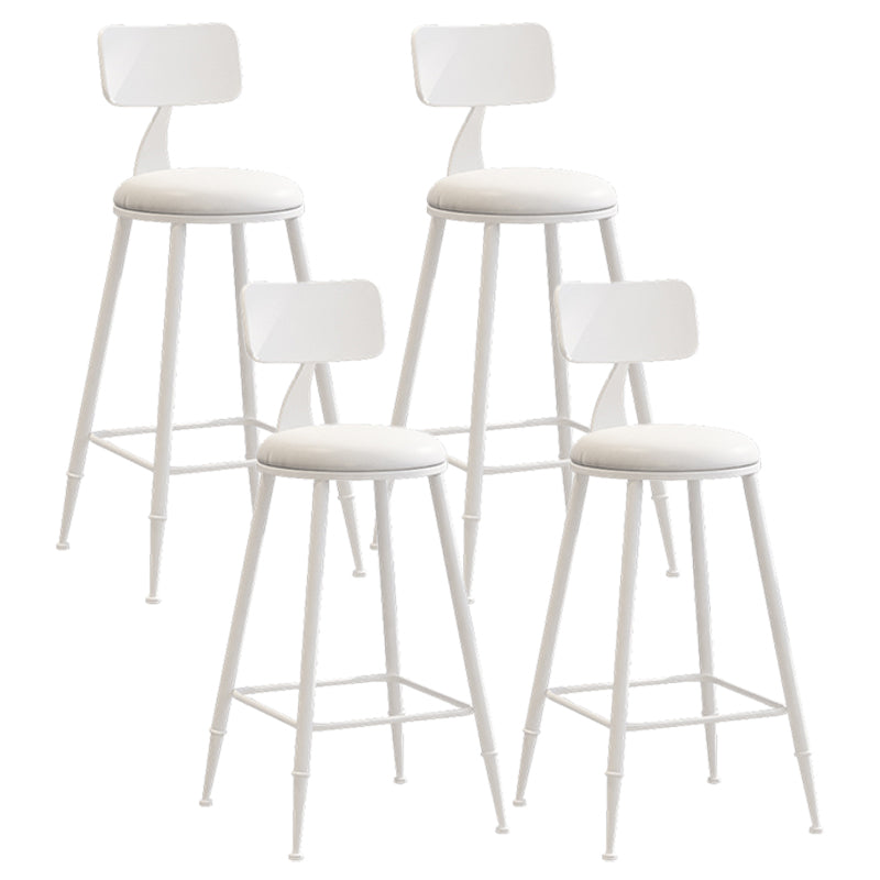 Moderner Barhocker mit Ledersitzen, Metallgestell mit 4 Beinen, bunter Barhocker für das Wohnzimmer
