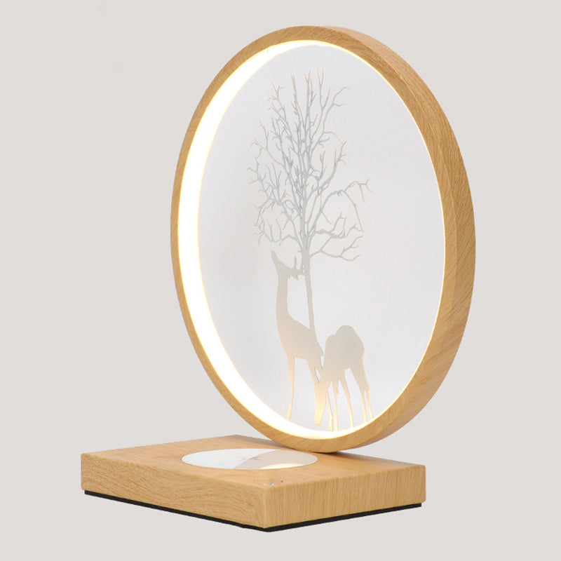Lampada da tavolo a forma di cerchio metallico Luce da tavolo a LED contemporanea per camera da letto