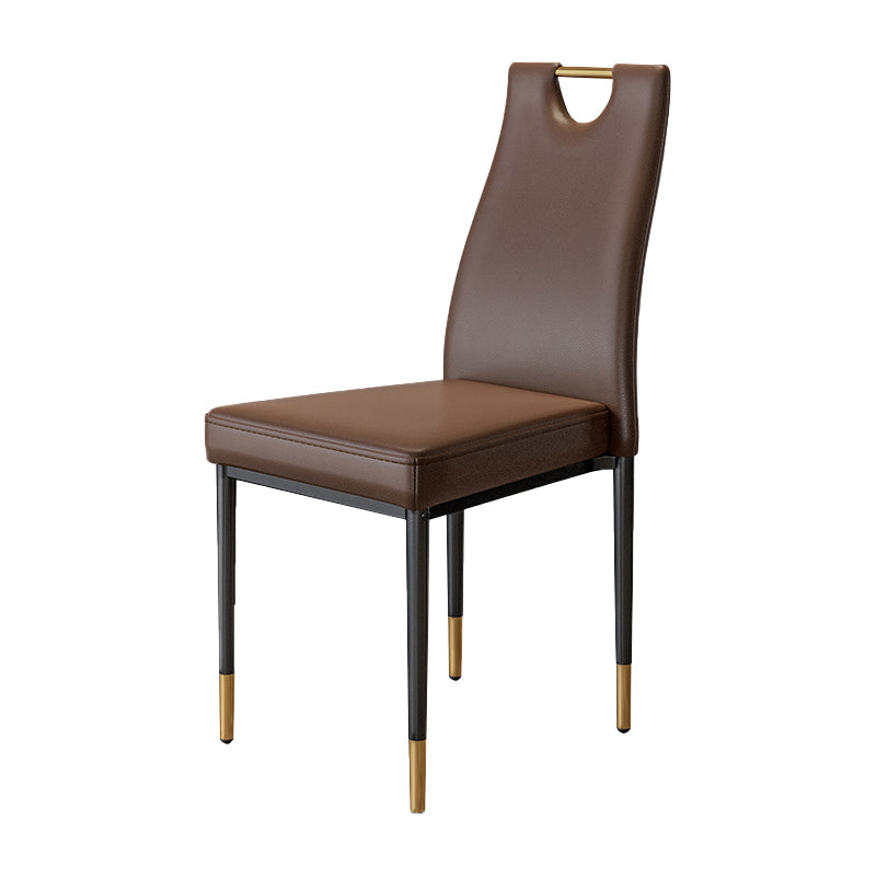 Chaise d'appoint empilable en cuir Chaise de salle à manger moderne à dossier solide (Ensemble de 4)