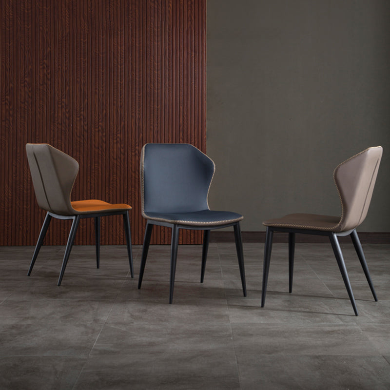 Inicio Sillas de comedor sin brazos Sillas laterales tapizadas con patas de metal (juego de 2)