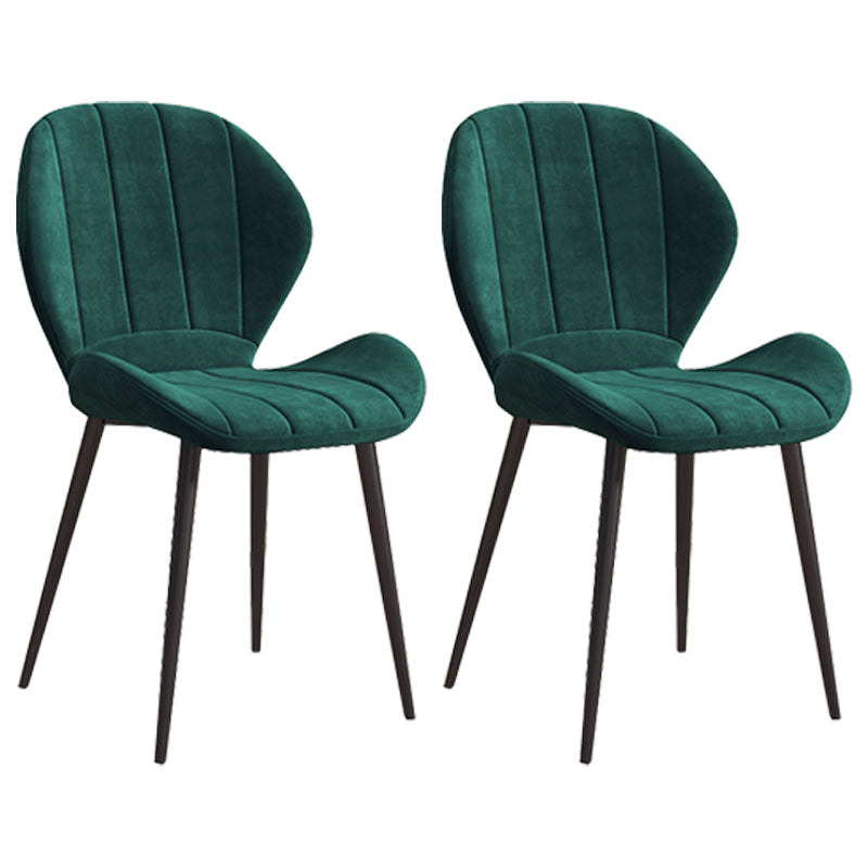 Silla lateral casera tapizada escandinava Silla de comedor con respaldo lateral y acabado mate