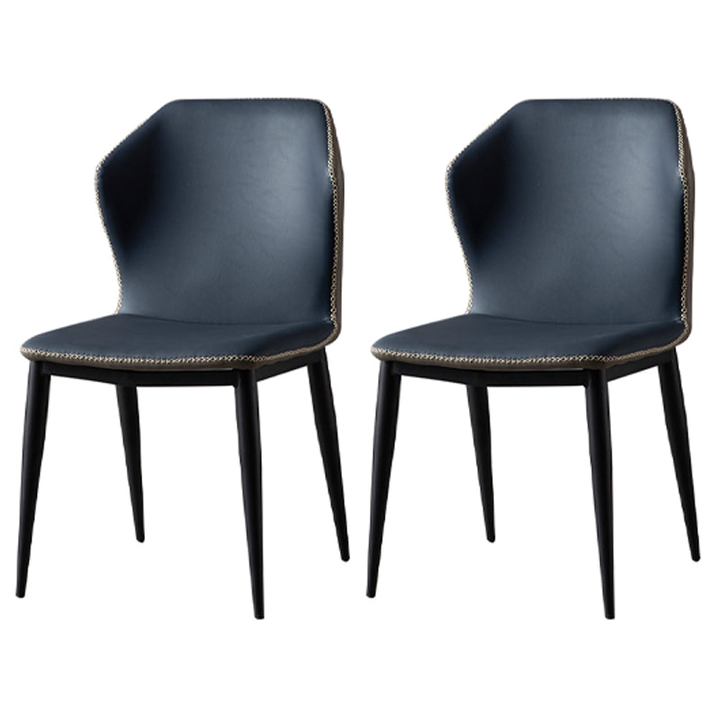 Silla auxiliar moderna de cuero para el hogar, sillas de comedor con respaldo de alas y acabado mate (juego de 2)
