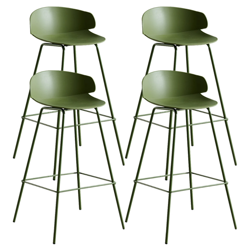 Scandinavian Plastic Metal Counter Stools Low Back Indoor Bar Stools with 4 Legs