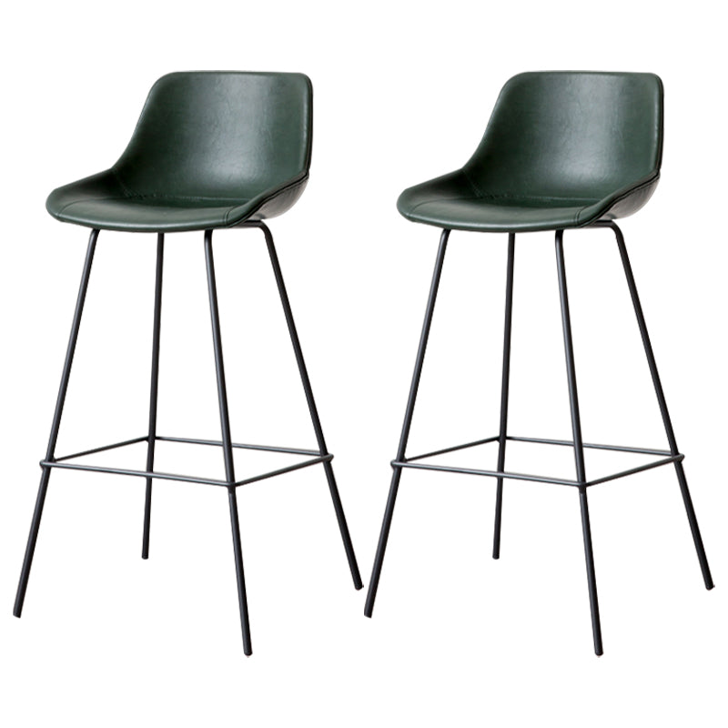 Tabouret de bar en cuir et métal noir, tabouret de comptoir scandinave à dossier bas Bristol avec siège baquet