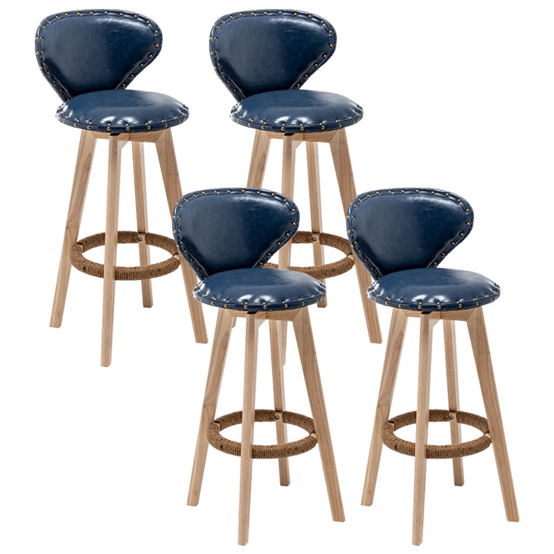 Skandinavische Holzleder -Theschleerhocker Low -Back -Barhocker mit runden Sitz