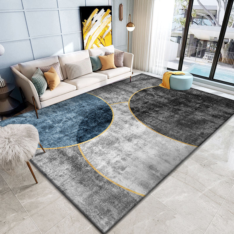 Black Modern Rug Polyester Graphic Rug Stain Resistant Rug for Home Decoration