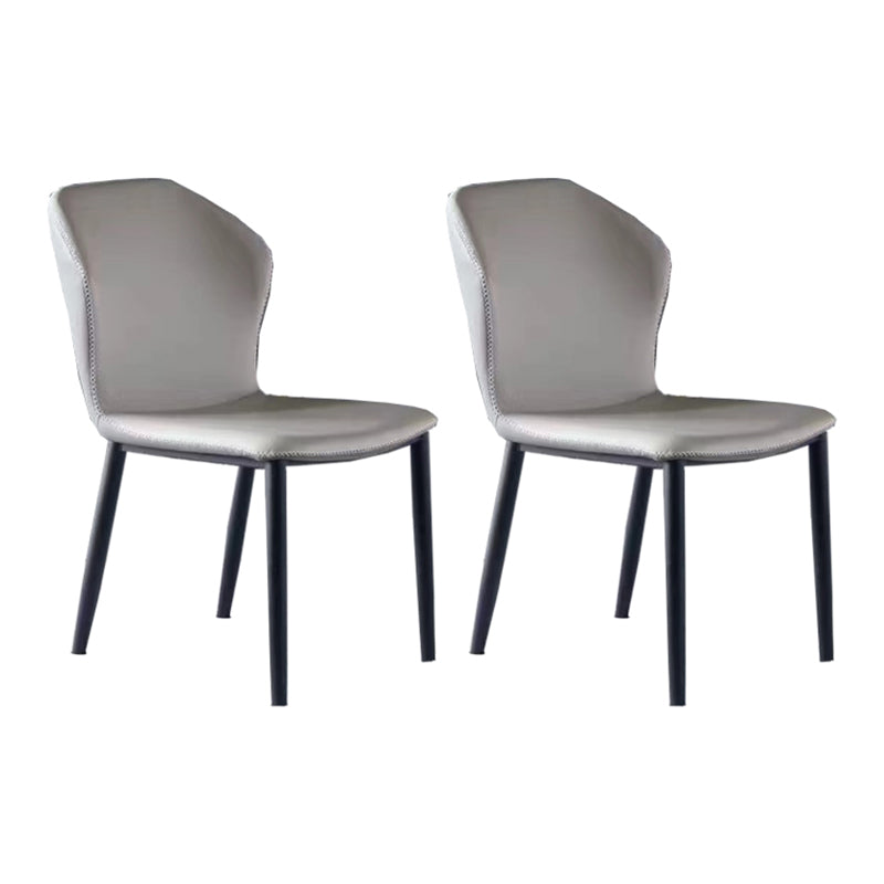 Silla auxiliar de cuero moderna para el hogar, silla de comedor con respaldo de orejas y acabado mate (juego de 2)