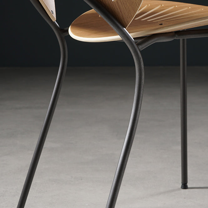 Silla de comedor de metal contemporáneo para uso doméstico Silla lateral de comedor con respaldo abierto