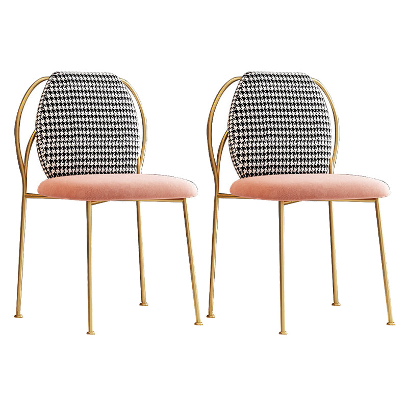 Glam – chaise d'appoint à dossier solide pour chambre à coucher, en velours, finition mate, avec pieds dorés