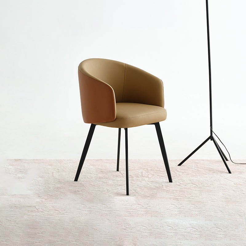 Sillón de cuero contemporáneo con acabado mate, respaldo sólido, silla de comedor