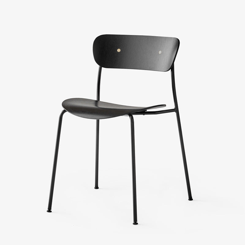 Magasin de thé au lait moderne, chaise latérale à dossier ouvert, chaise de salle à manger en bois avec pieds noirs