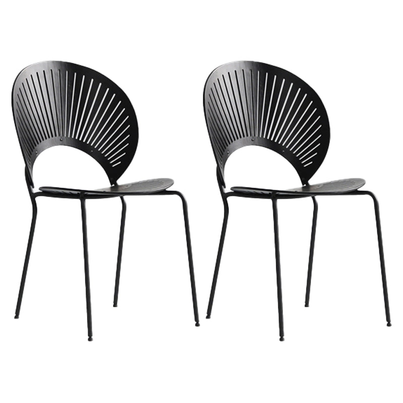 Chaise moderne en métal d'intérieur et d'extérieur, empilable, sans accoudoirs, à dossier ouvert, pour salle à manger