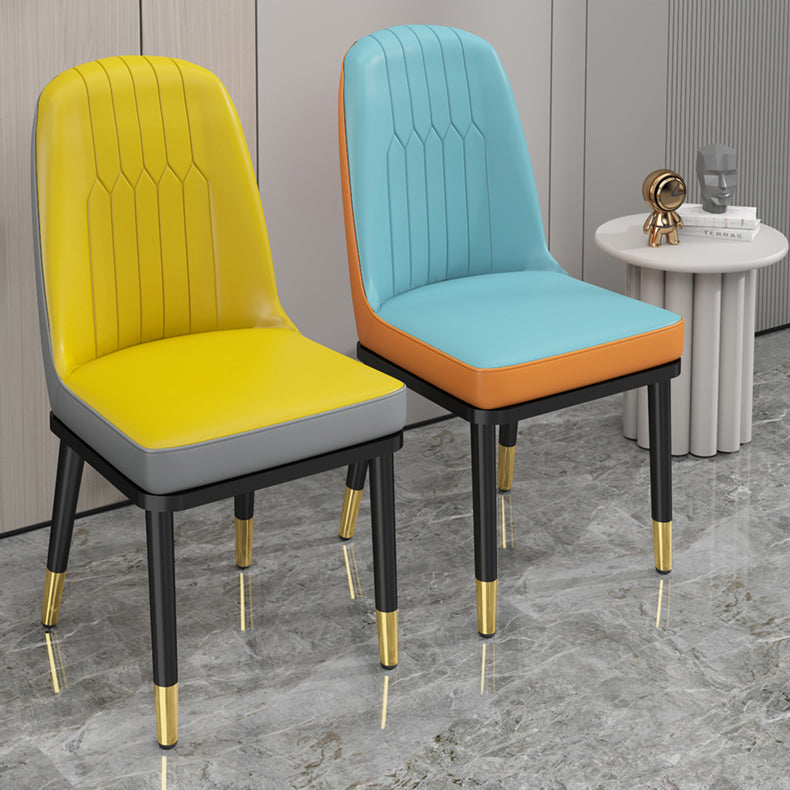 Chaise d'intérieur scandinave avec dossier Parsons rembourré en métal, chaise de salle à manger