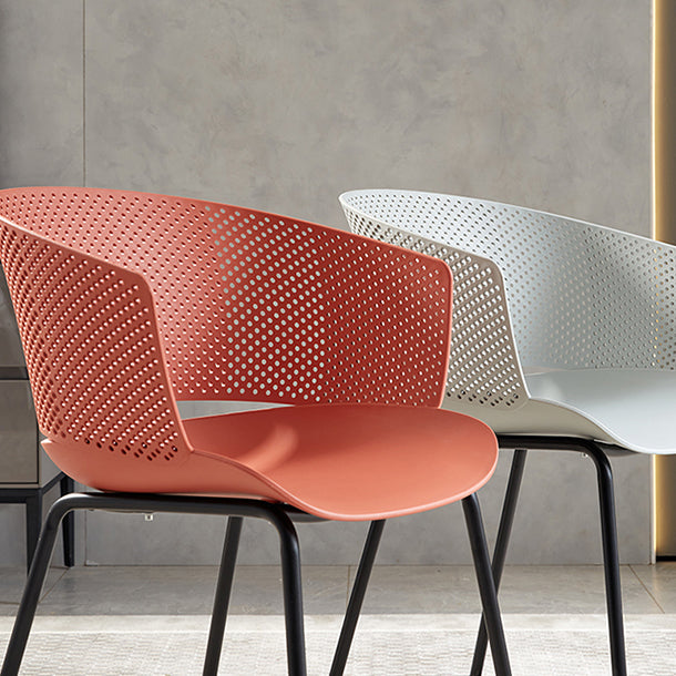Comedor de metal Silla moderna Silla de comedor con respaldo abierto y brazo