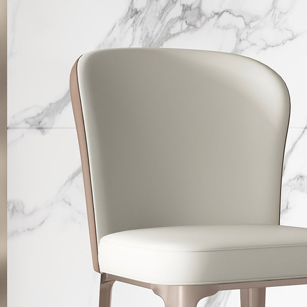 Silla sin brazos de comedor de cuero Glam, silla Parsons de comedor de metal para uso doméstico