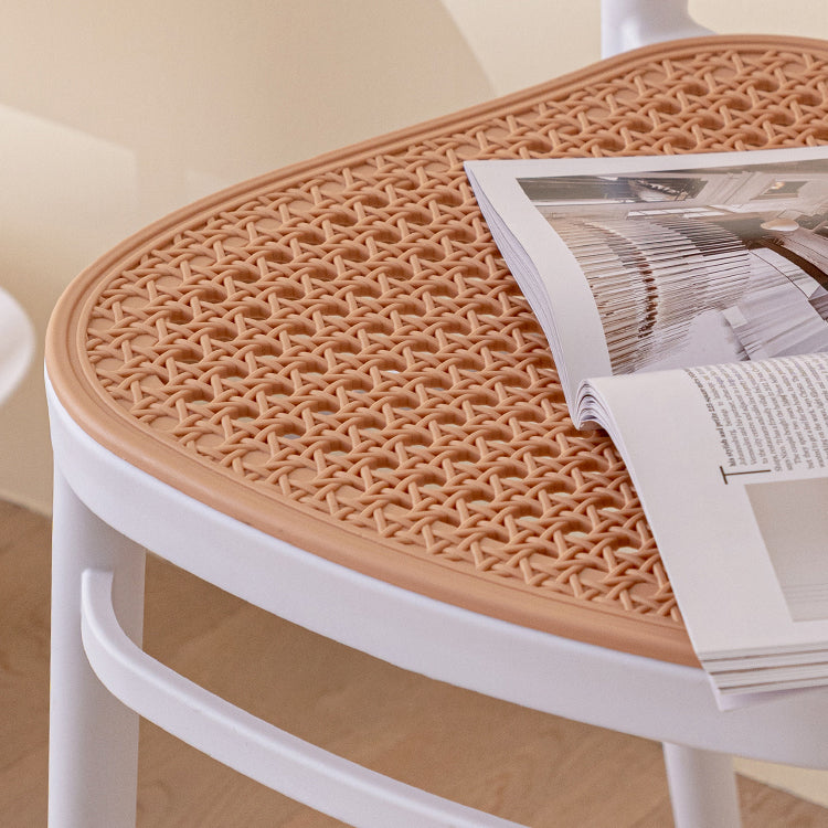 Silla sin brazos de comedor de plástico moderno, silla lateral de comedor con respaldo abierto para uso en restaurantes
