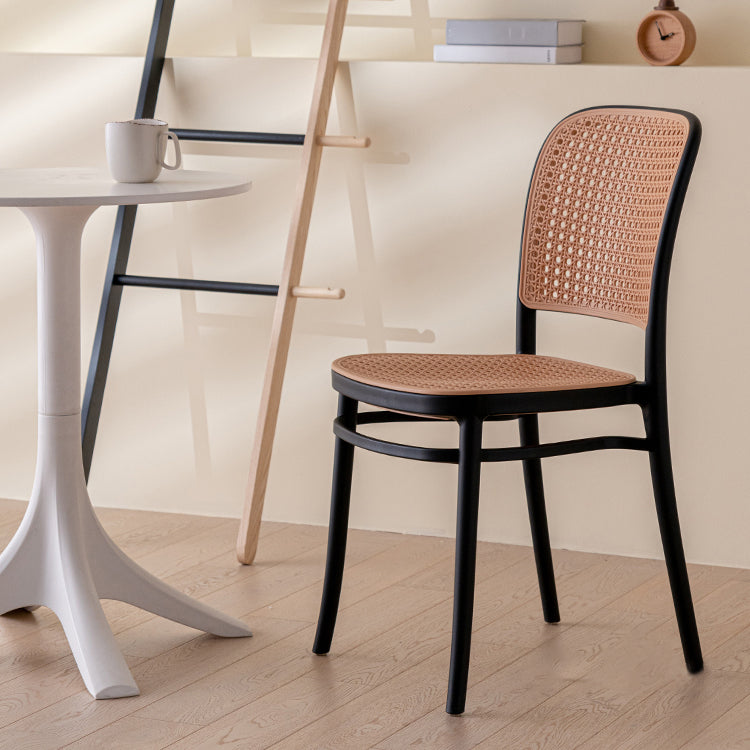 Silla sin brazos de comedor de plástico moderno, silla lateral de comedor con respaldo abierto para uso en restaurantes
