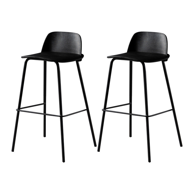 Taburete de bar contemporáneo, silla de mostrador con respaldo bajo de plástico sin brazos con base de hierro