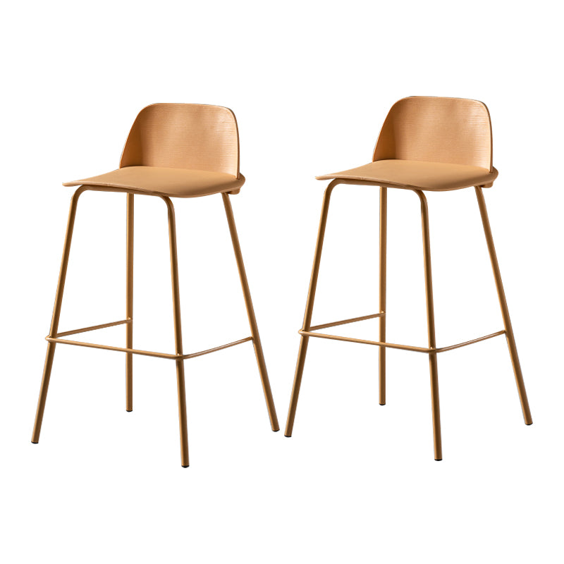Taburete de bar contemporáneo, silla de mostrador con respaldo bajo de plástico sin brazos con base de hierro