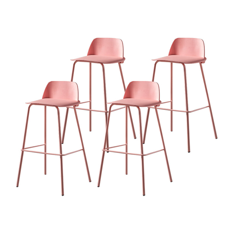 Taburete de bar contemporáneo, silla de mostrador con respaldo bajo de plástico sin brazos con base de hierro