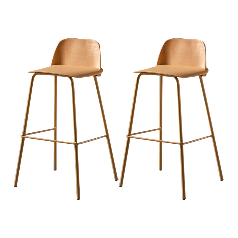 Taburete de bar contemporáneo, silla de mostrador con respaldo bajo de plástico sin brazos con base de hierro