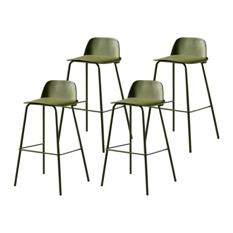 Taburete de bar contemporáneo, silla de mostrador con respaldo bajo de plástico sin brazos con base de hierro