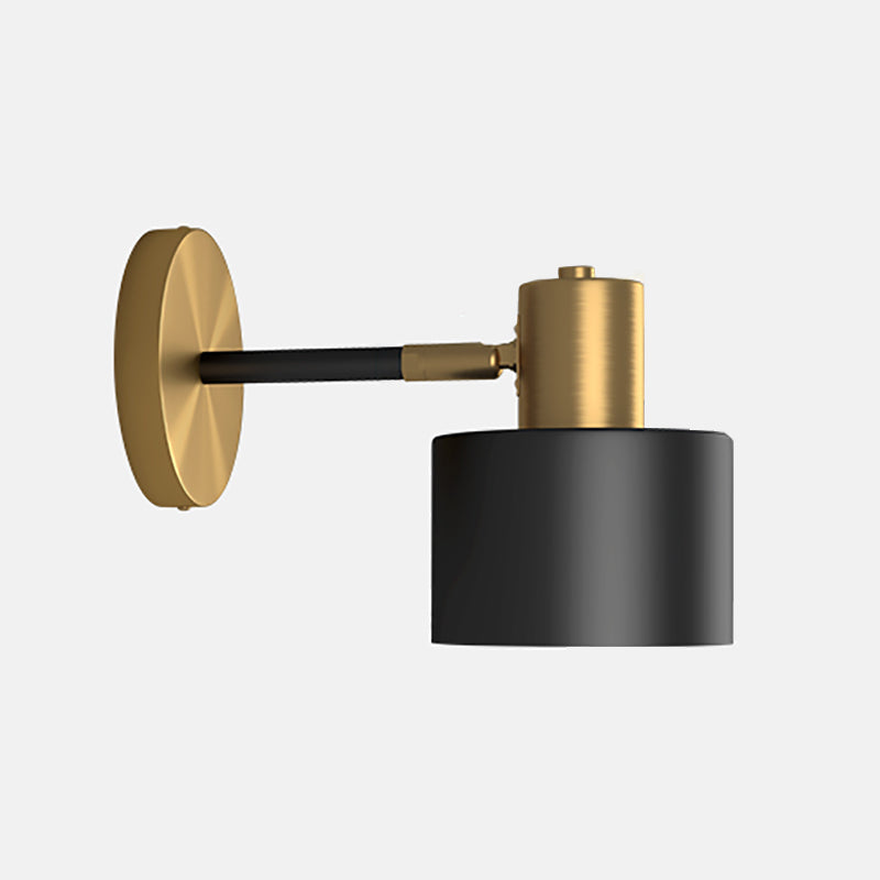 Postmoderne 1 Kopfmetallwandleuchter schwarz-goldener Wandmontageleuchte für Wohnzimmer