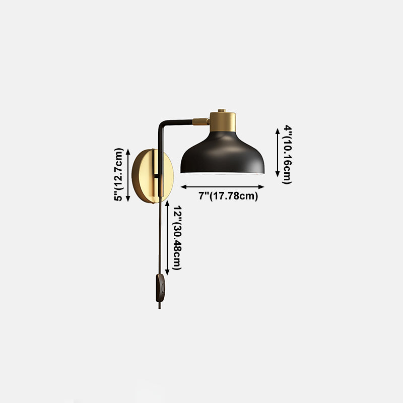 Postmoderne 1 Kopfmetallwandleuchter schwarz-goldener Wandmontageleuchte für Wohnzimmer