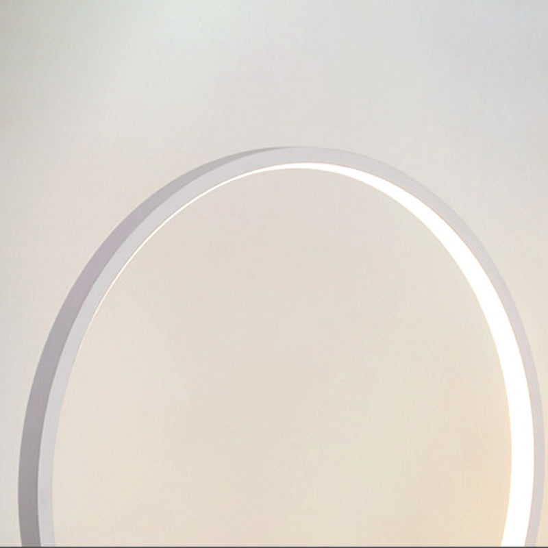 Lampada da tavolo del cerchio in metallo RGB 1 Lampada da tavolo leggera per camera da letto