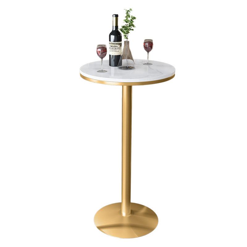 Table de bar en fer de style glamour