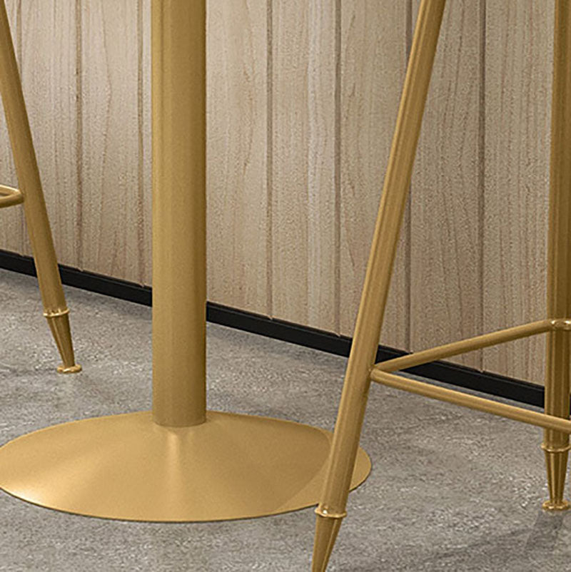 Table de bar en fer de style glamour