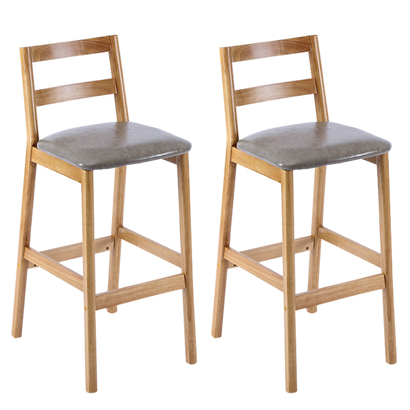 Comptoir et tabouret de bar en bois massif moderne Tabouret de bar à dossier bas avec pieds en bois