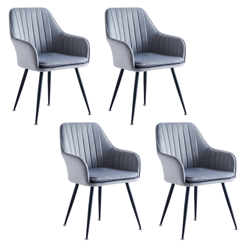 Silla de comedor con acabado mate de terciopelo, sillón con respaldo sólido para dormitorio escandinavo