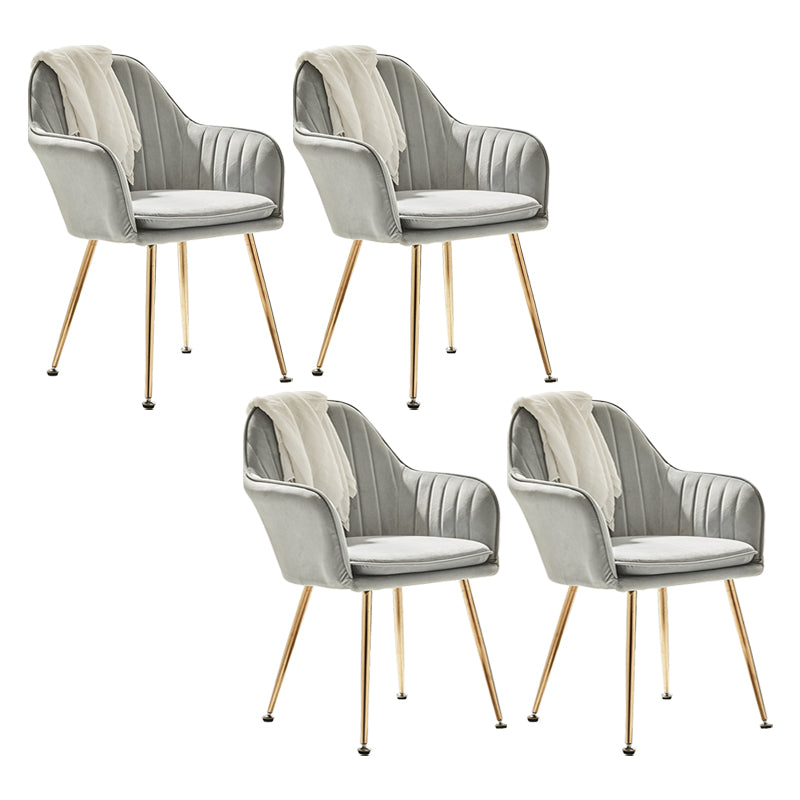 Silla de comedor con acabado mate de terciopelo, sillón con respaldo sólido para dormitorio escandinavo