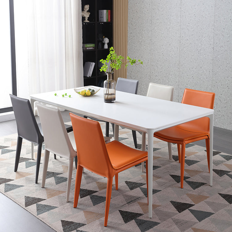 Silla lateral interior contemporánea Silla tapizada de metal con respaldo sólido para comedor
