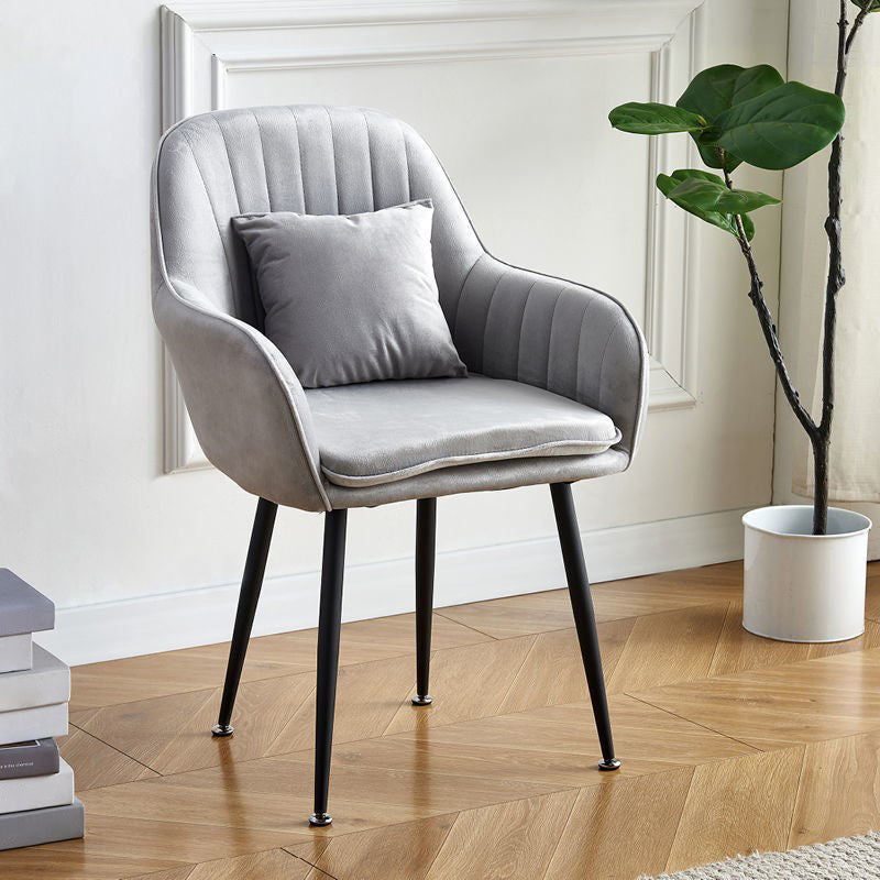 SCANDINAVIE POUDRE POUDRE SOIND CHAISE SOUPE VELVET VELVET MATTE FINE DINS DINDING