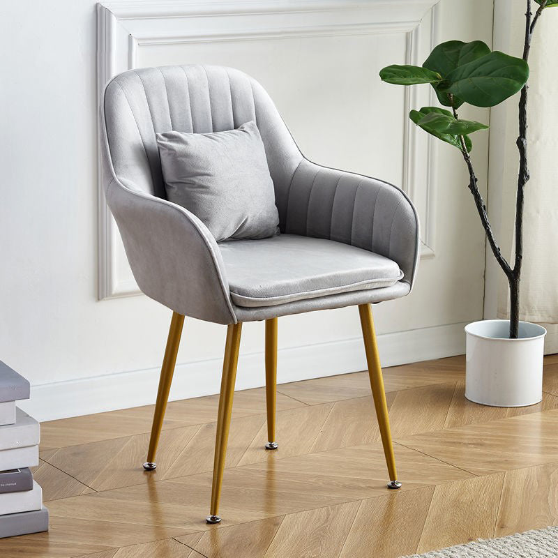 SCANDINAVIE POUDRE POUDRE SOIND CHAISE SOUPE VELVET VELVET MATTE FINE DINS DINDING