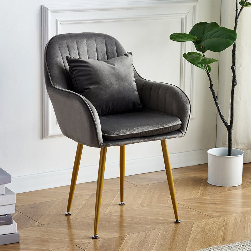 SCANDINAVIE POUDRE POUDRE SOIND CHAISE SOUPE VELVET VELVET MATTE FINE DINS DINDING
