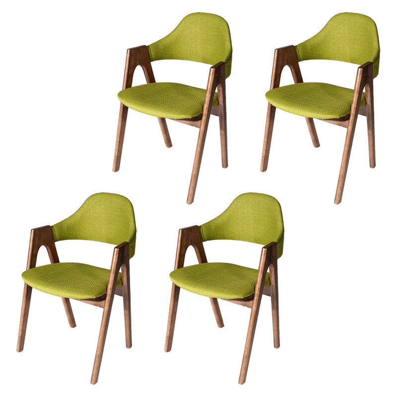 Salle d'étude scandinave, fauteuil à dossier ouvert, chaise de salle à manger rembourrée au fini mat