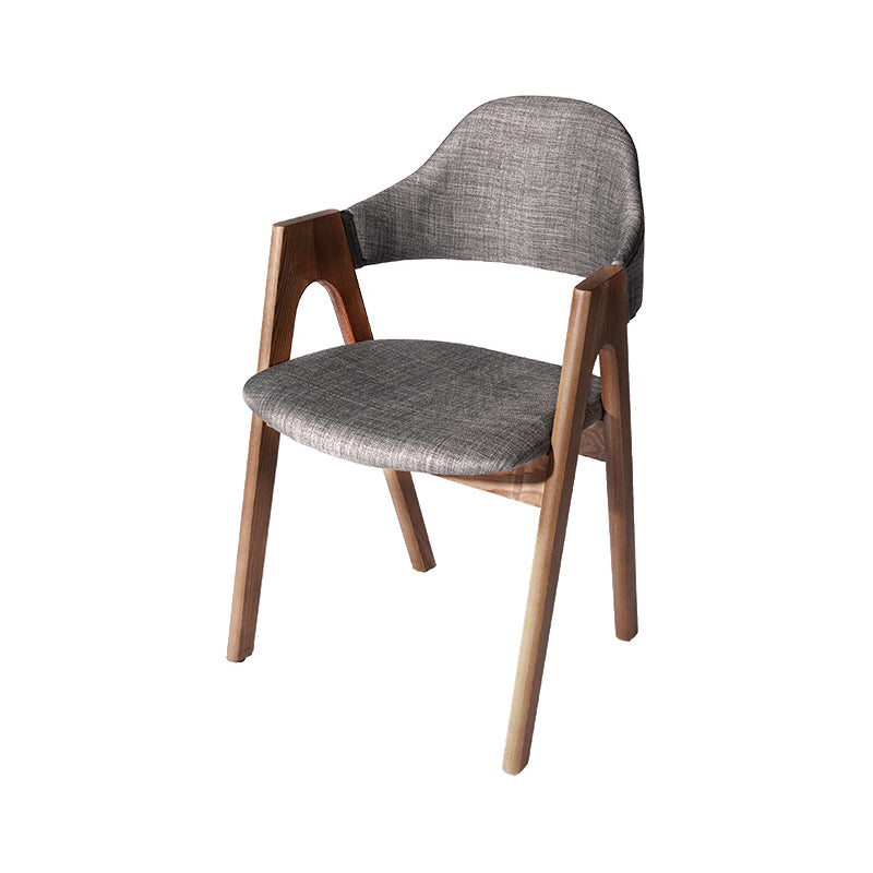 Salle d'étude scandinave, fauteuil à dossier ouvert, chaise de salle à manger rembourrée au fini mat
