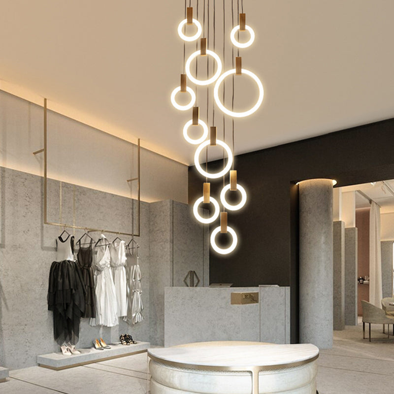 Enclaceur de cercles en bois massif pendentif