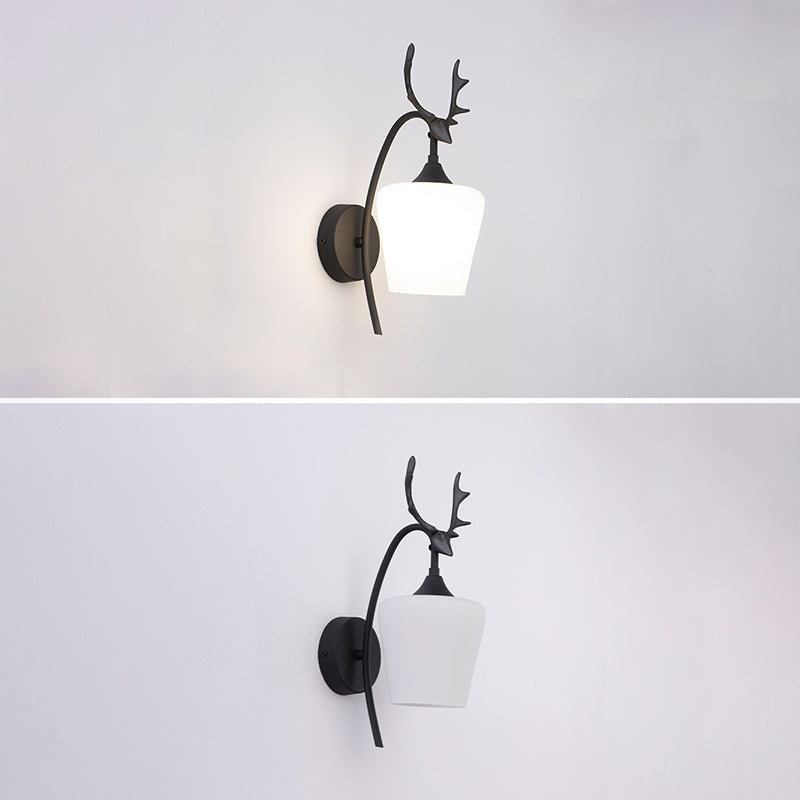 Moderne Glaswandleuchter 1 Kopf Metall -Geweihen -Wandmontage Leuchte für Wohnzimmer