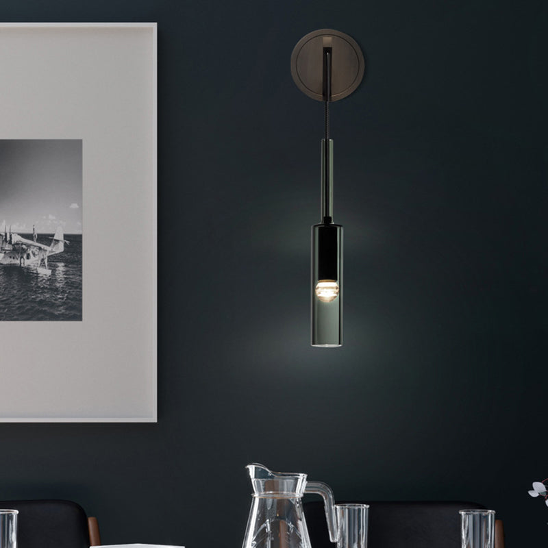 Zeitgenössische Glaswandleuchter 1 Kopf Langes Zylinderwandmontage Licht für Wohnzimmer