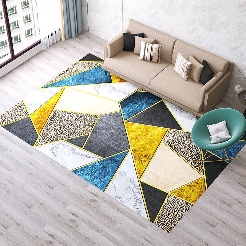 Dark Gold Rug Polyester Geometric Patterns Rug Stain Resistant Rug for Drawing Room