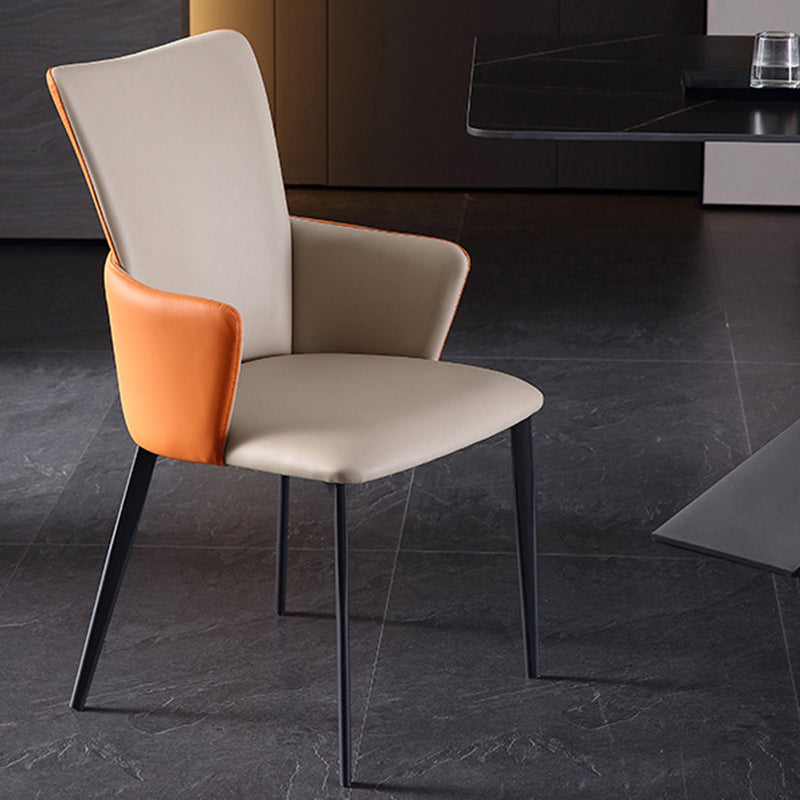 Chaise de salle à manger en métal moderne, chaises de salle à manger en simili cuir pour utilisation au restaurant